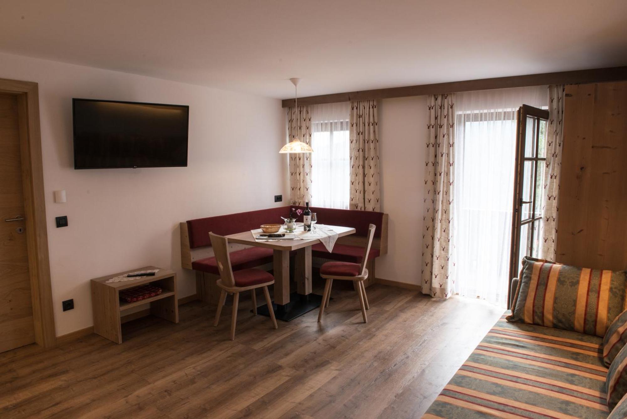 Da Kathi Aparthotel San Candido Kültér fotó